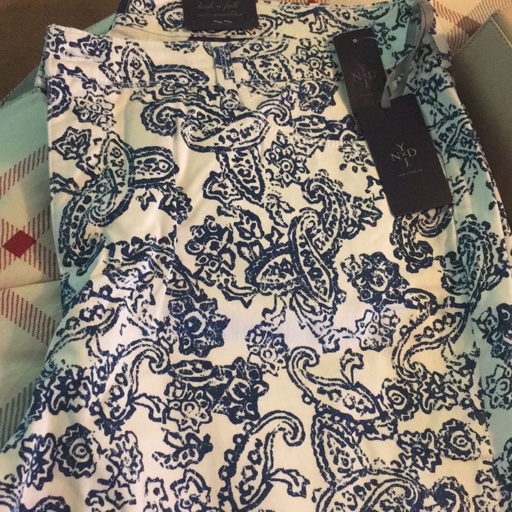 NYDJ patterned crop pants